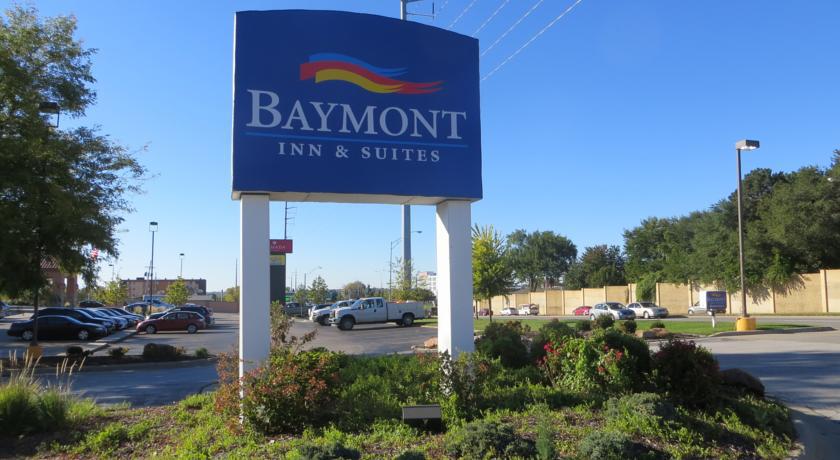 Baymont Inn & Suites Omaha Exterior photo